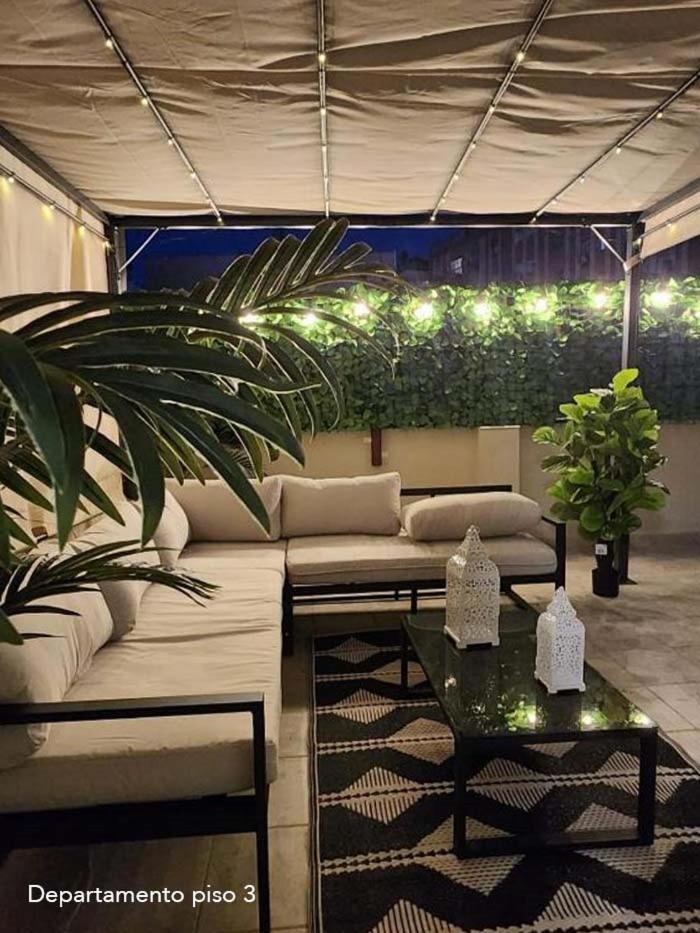 Virgen De Gracia Apartments มาลากา ภายนอก รูปภาพ